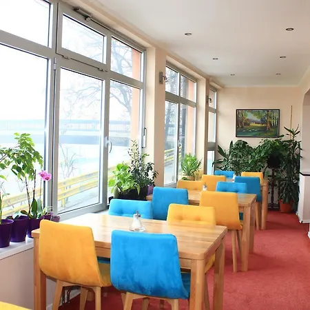 Miris Dunja 88 Hotel 3*