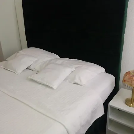 Miris Dunja 88 3* Tuzla