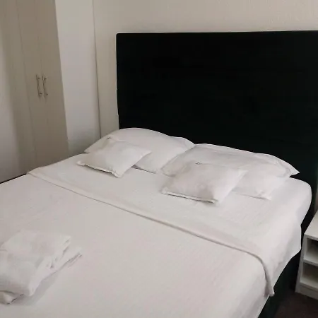 Miris Dunja 88 Hotel 3*