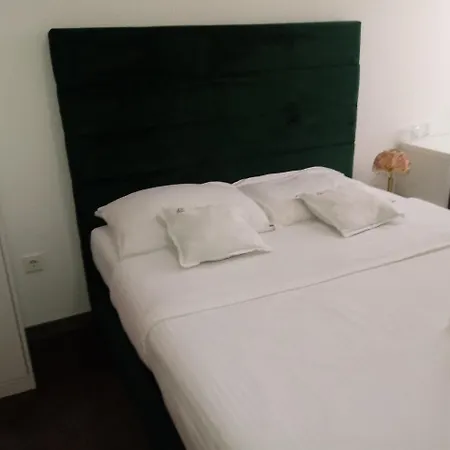 Miris Dunja 88 Hotel 3*